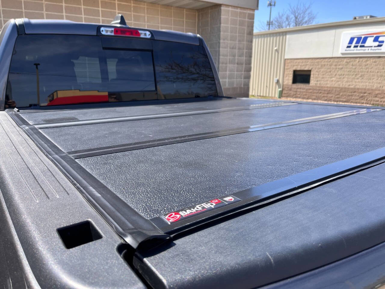 Used 2019 RAM 1500 Laramie image 19