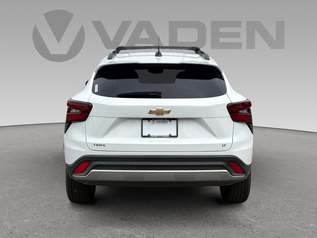 Used 2026 Chevrolet Trax LT FWD image 21