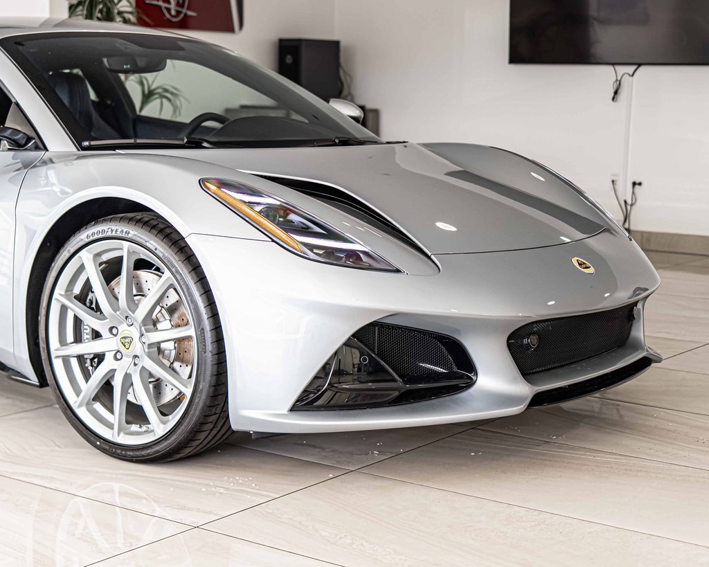 New 2025 Lotus Emira image 3