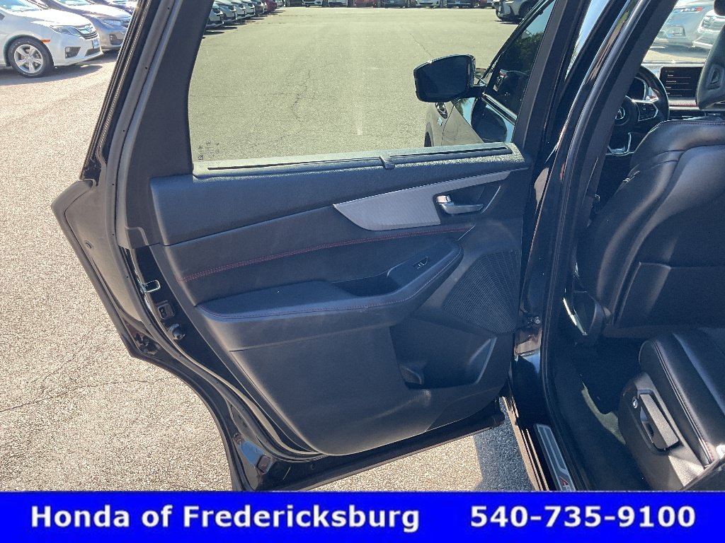 Used 2023 Acura MDX A-Spec AWD/4WD image 15