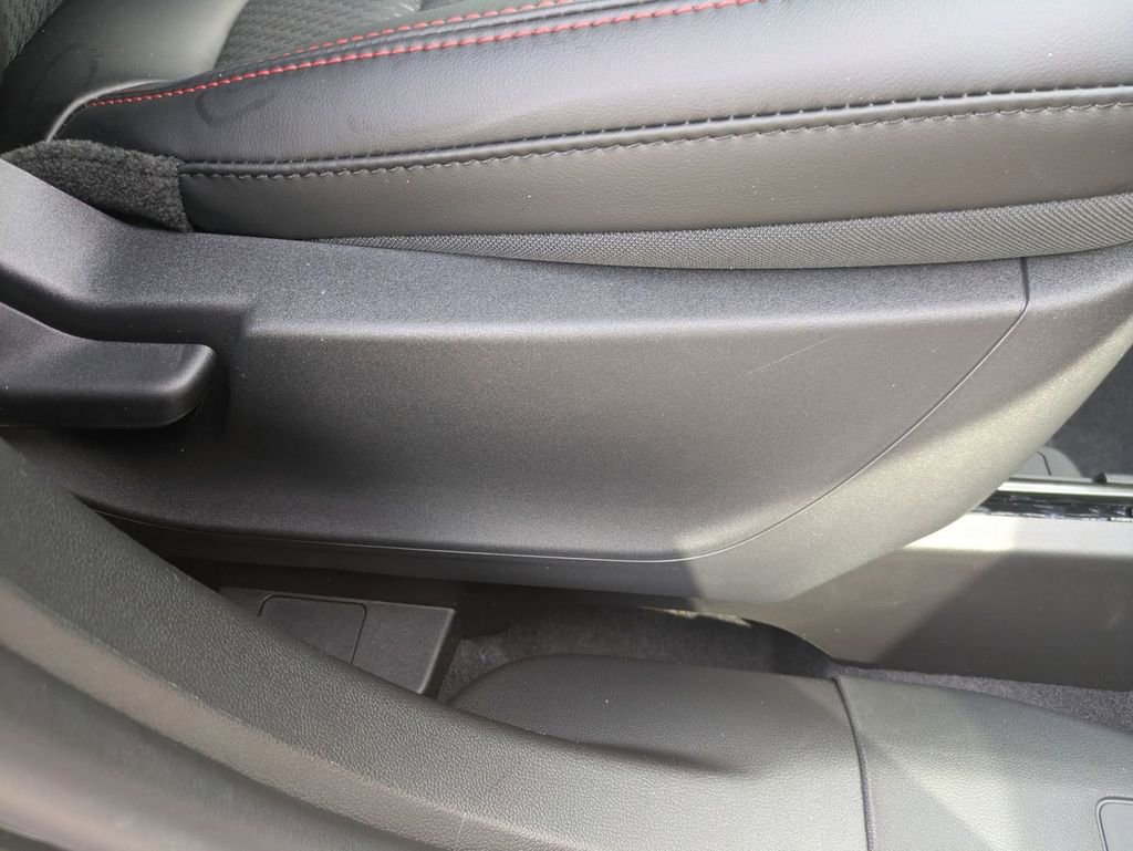 New 2026 Ford Escape ST-Line w/ Cold Weather Package image 45