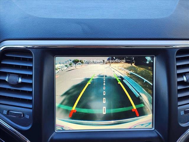 Used 2017 Jeep Grand Cherokee Limited RWD image 14