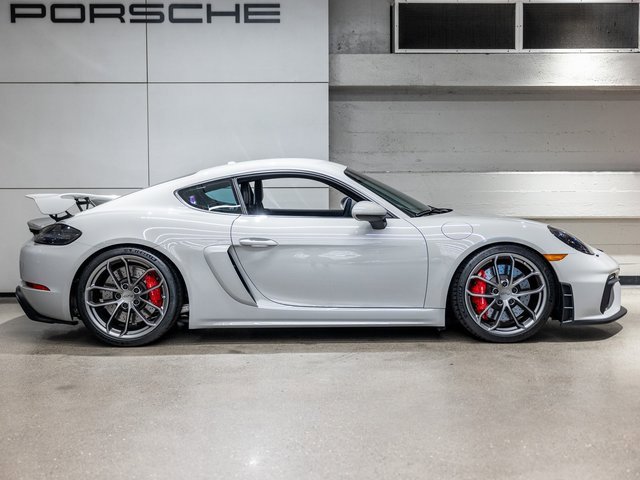Certified 2020 Porsche 718 Cayman GT4 image 9