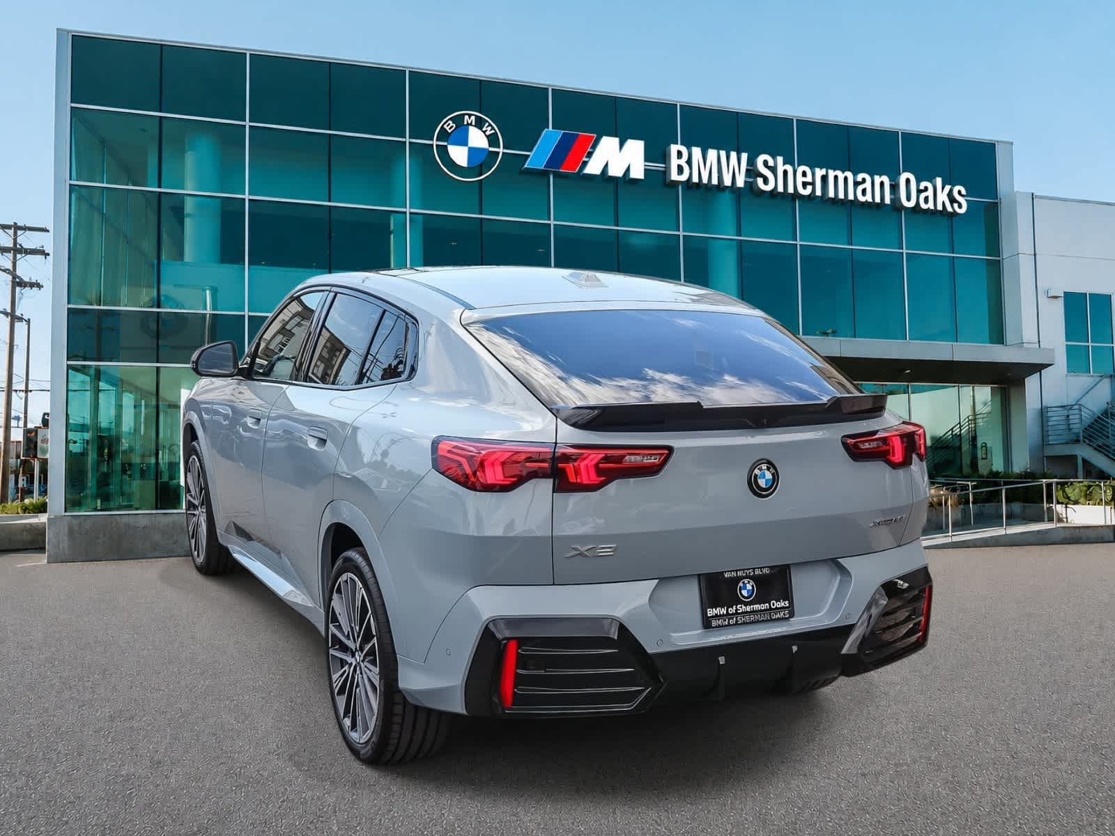 New 2026 BMW X2 xDrive28i w/ Technology Package AWD/4WD image 6