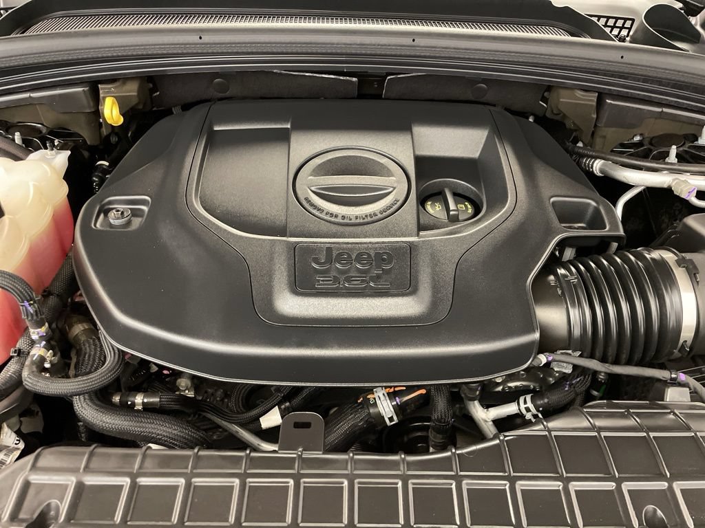 Certified 2023 Jeep Grand Cherokee L Summit w/ Luxury Tech Group V RWD image 23