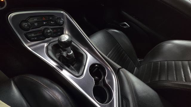 Used 2015 Dodge Challenger R/T Plus image 19