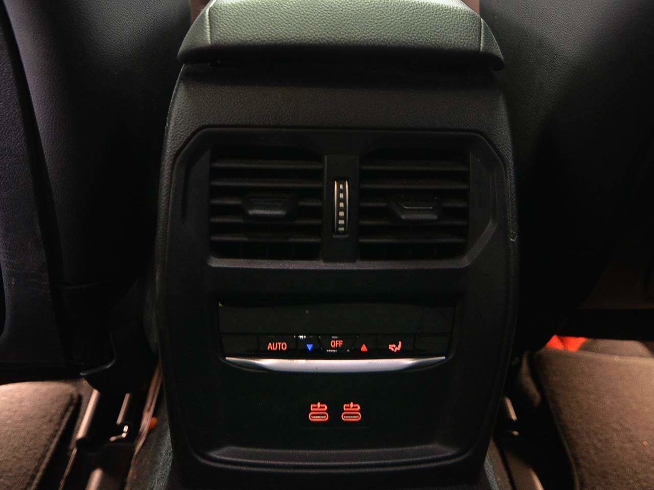 Certified 2024 BMW i4 eDrive35 w/ Premium Package RWD image 10