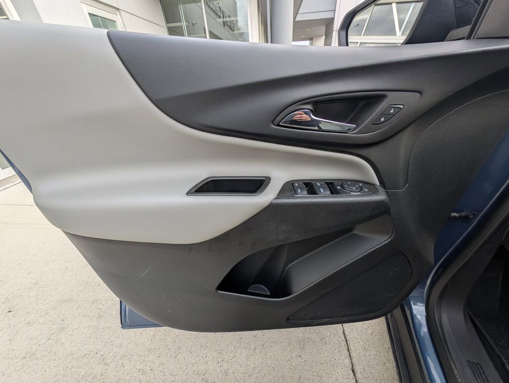 Used 2024 Chevrolet Equinox LS w/ LS Convenience Package image 34