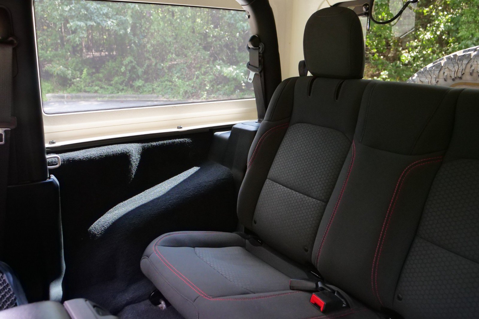 Used 2019 Jeep Wrangler Rubicon AWD/4WD image 32