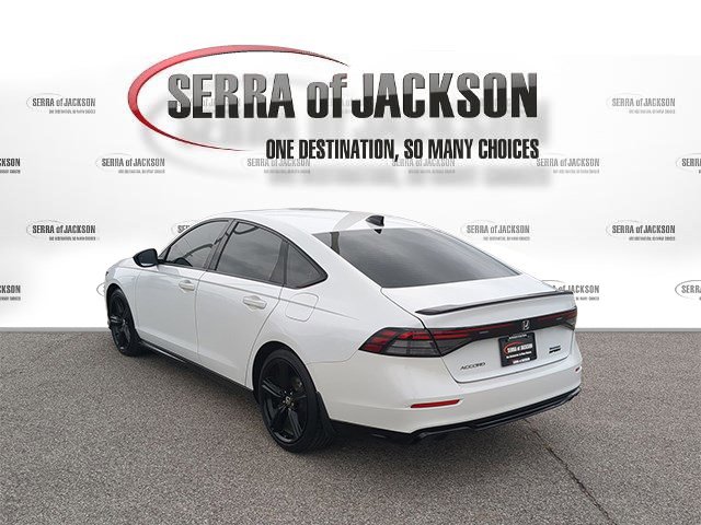 Used 2023 Honda Accord Sport image 7