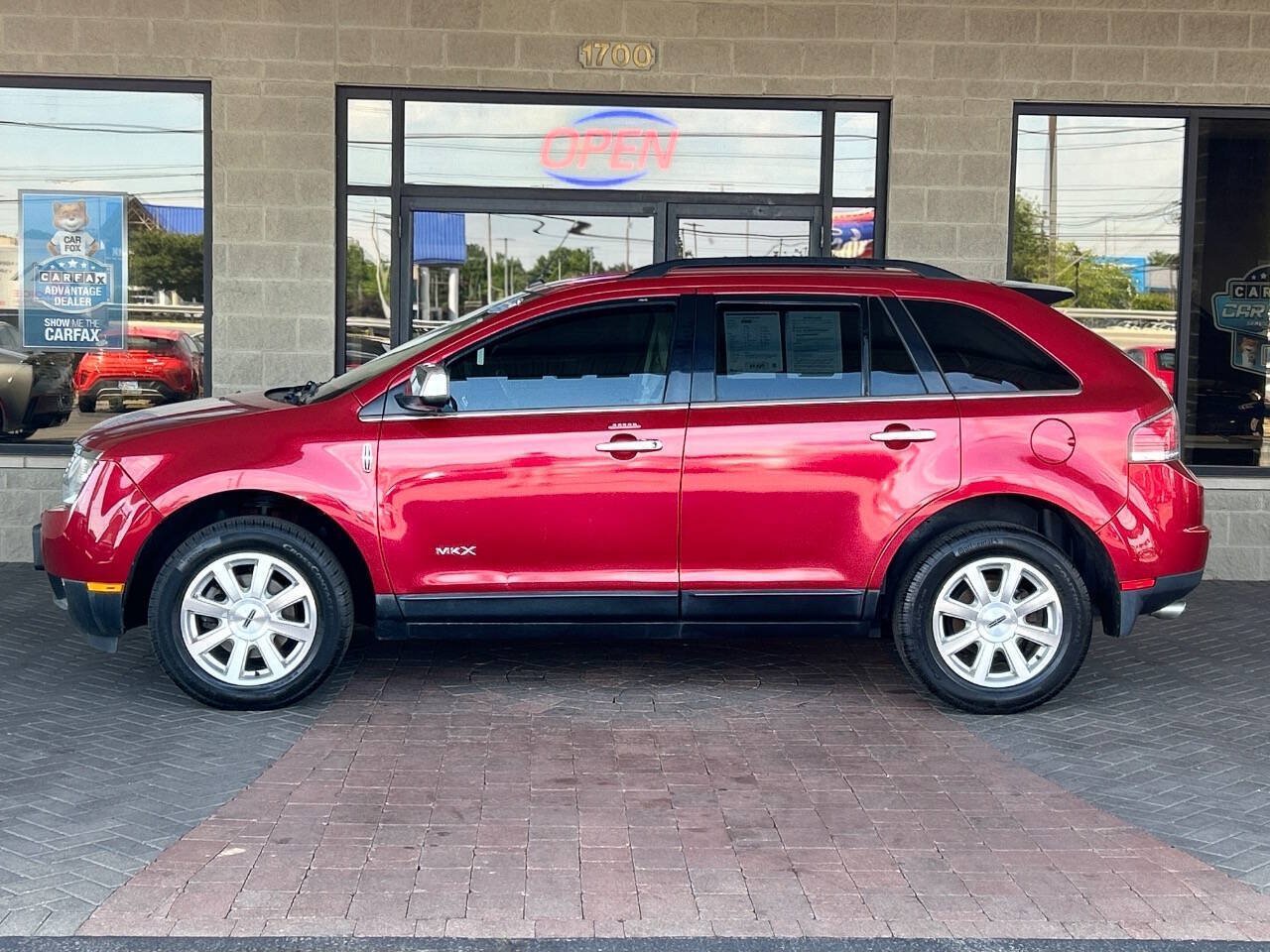 Used 2010 Lincoln MKX 2WD image 91