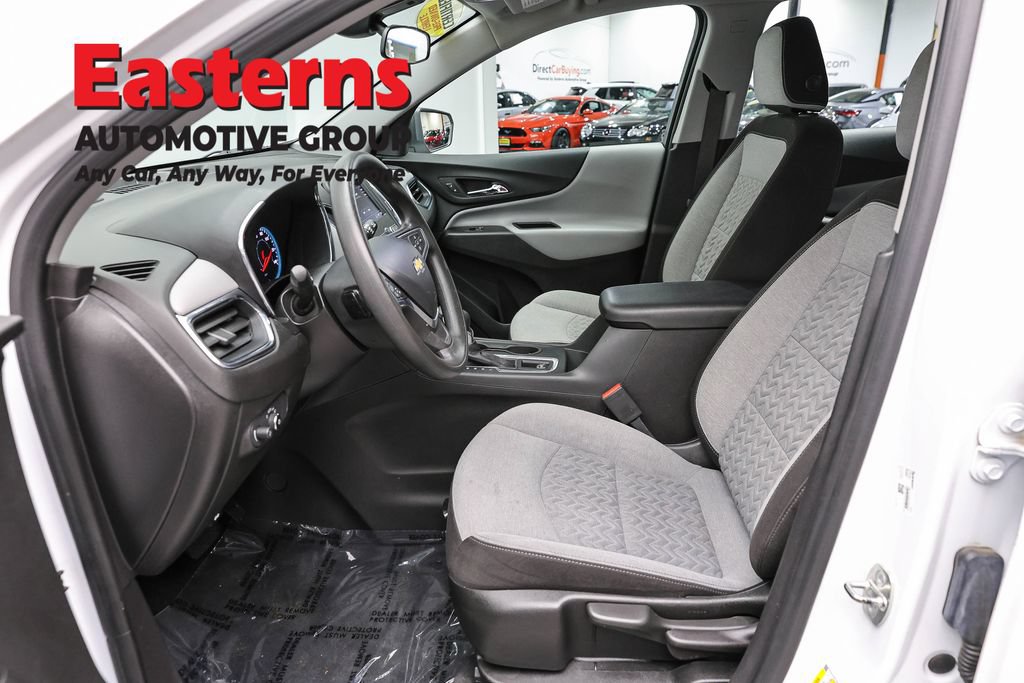 Used 2023 Chevrolet Equinox LS w/ Driver Confidence II Package FWD image 13