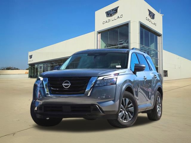 Used 2023 Nissan Pathfinder SV