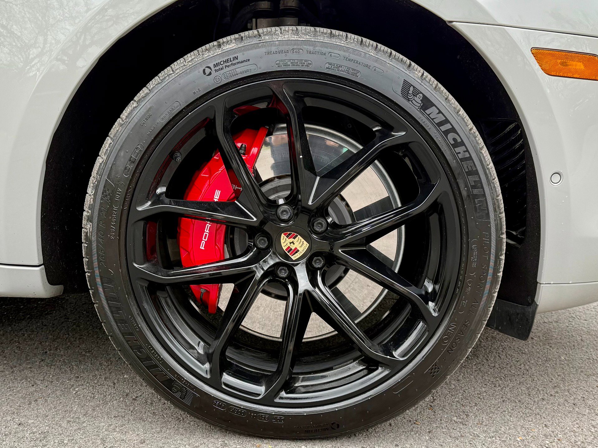 Used 2023 Porsche Macan GTS image 62