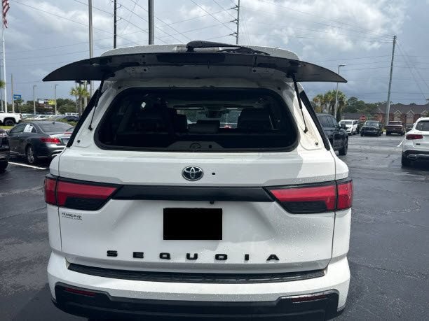 Used 2024 Toyota Sequoia SR5 w/ SR5 Premium Package AWD/4WD image 9