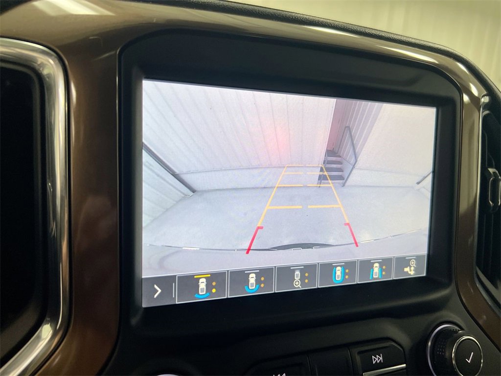 Used 2019 Chevrolet Silverado 1500 High Country w/ High Country Premium Package image 15