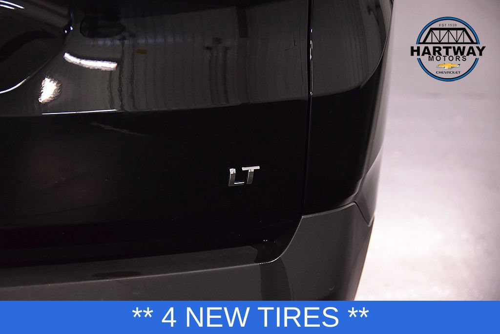 Used 2023 Chevrolet Traverse LT AWD/4WD image 12