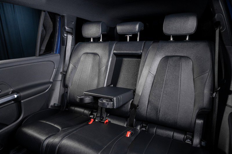 New 2025 Mercedes-Benz EQB 300 4MATIC image 28