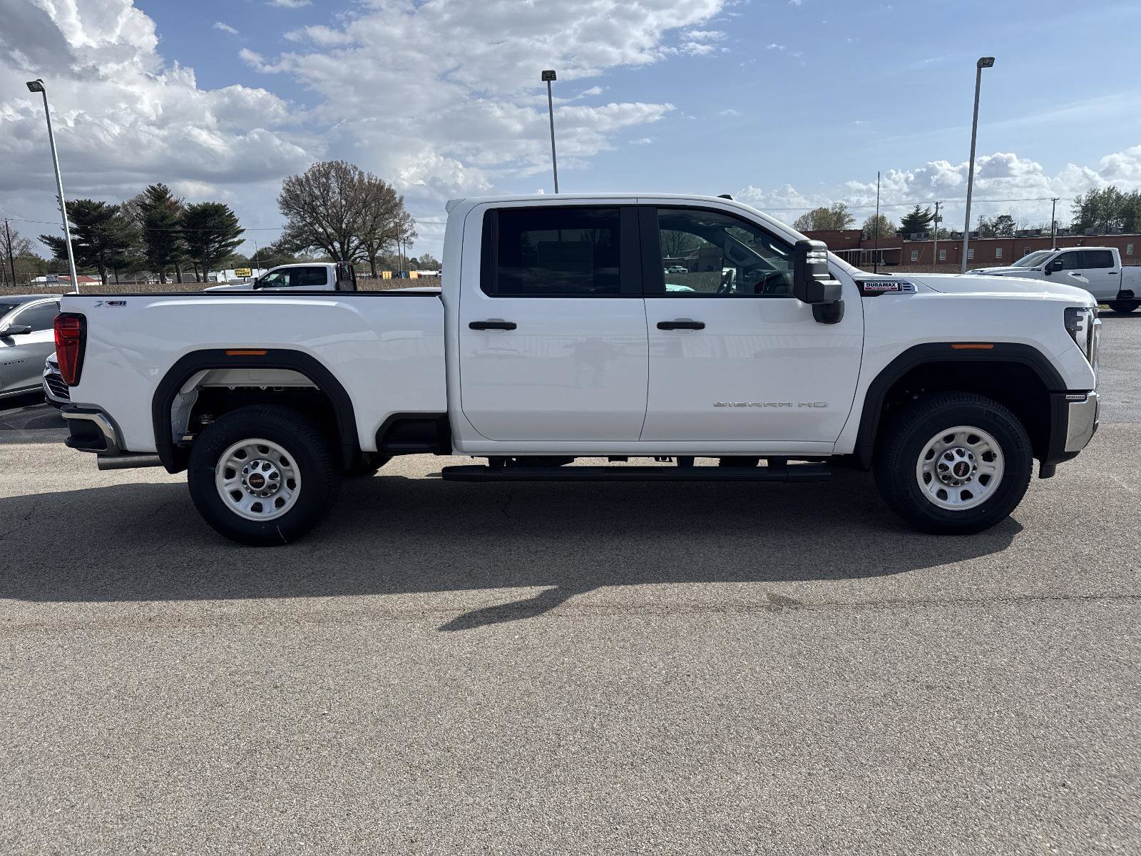 New 2026 GMC Sierra 2500 Pro image 6