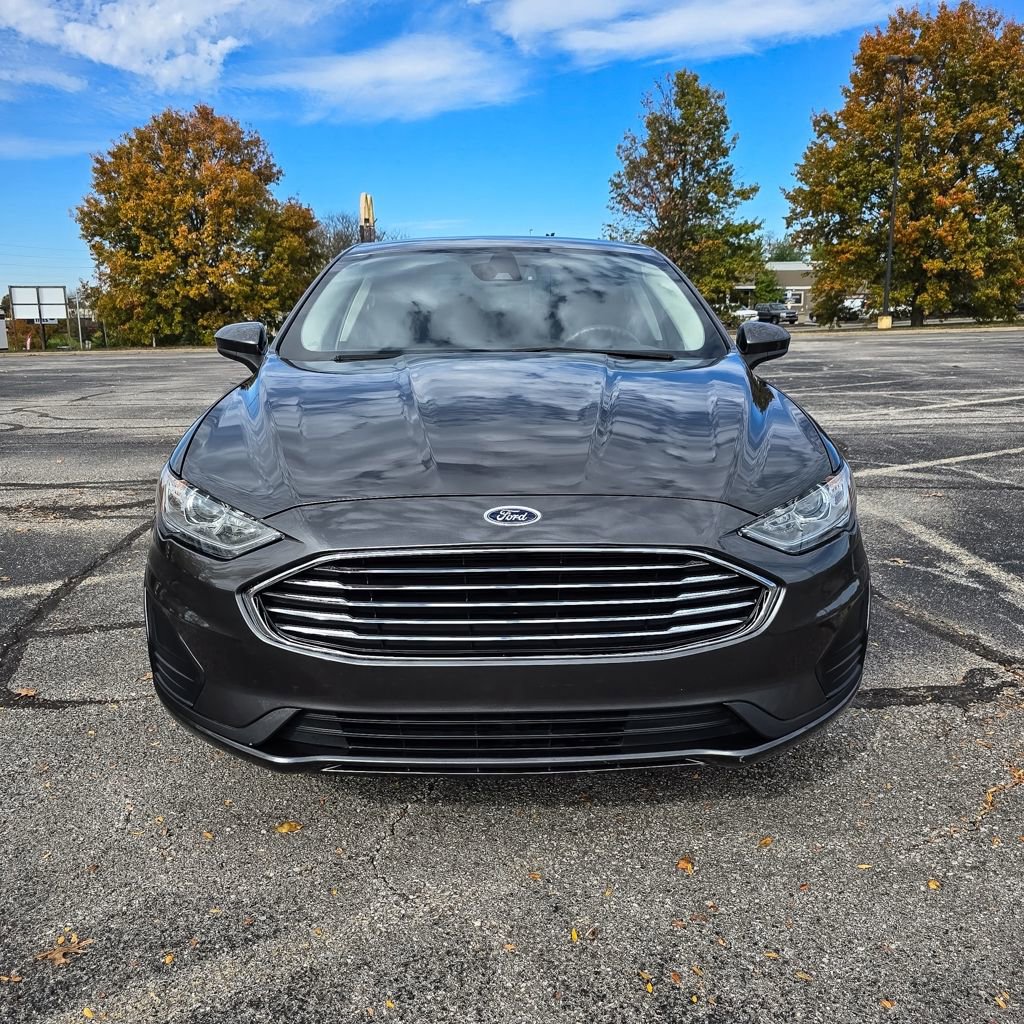 Used 2020 Ford Fusion SE FWD image 30
