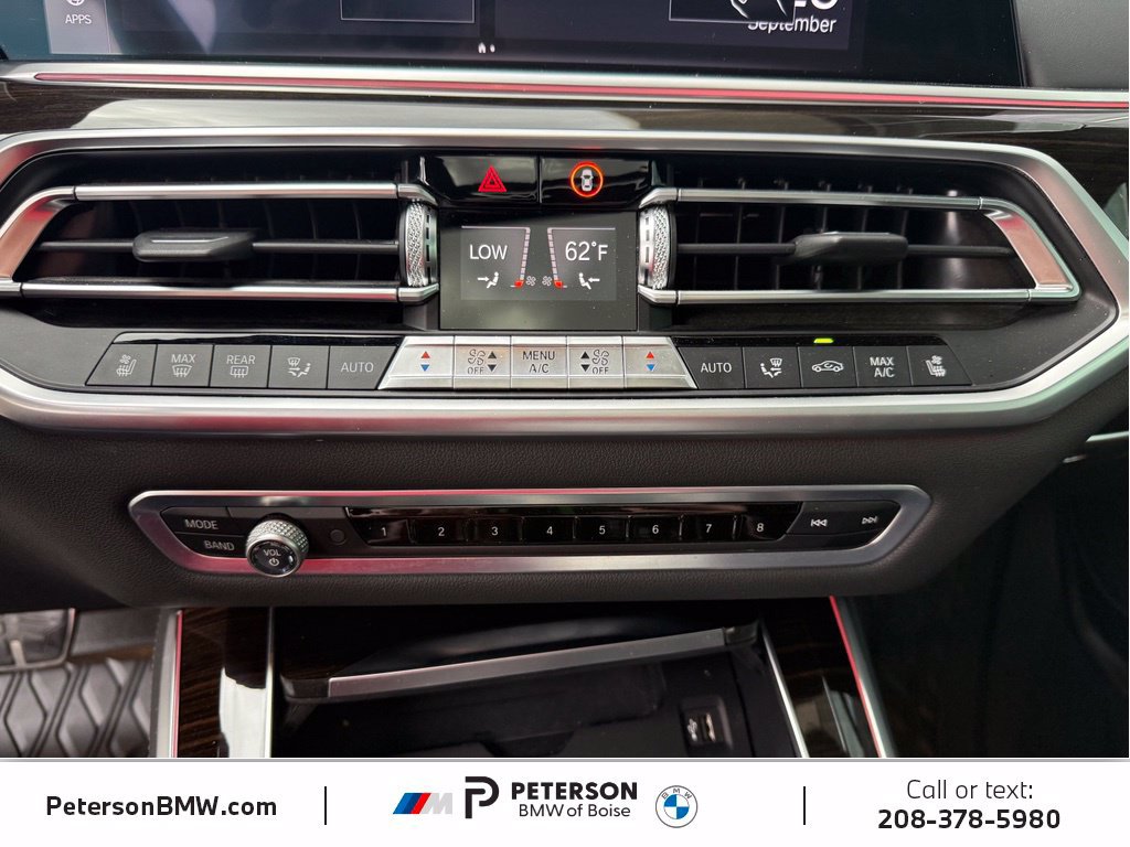 Used 2019 BMW X5 xDrive50i w/ M Sport Package AWD/4WD image 30