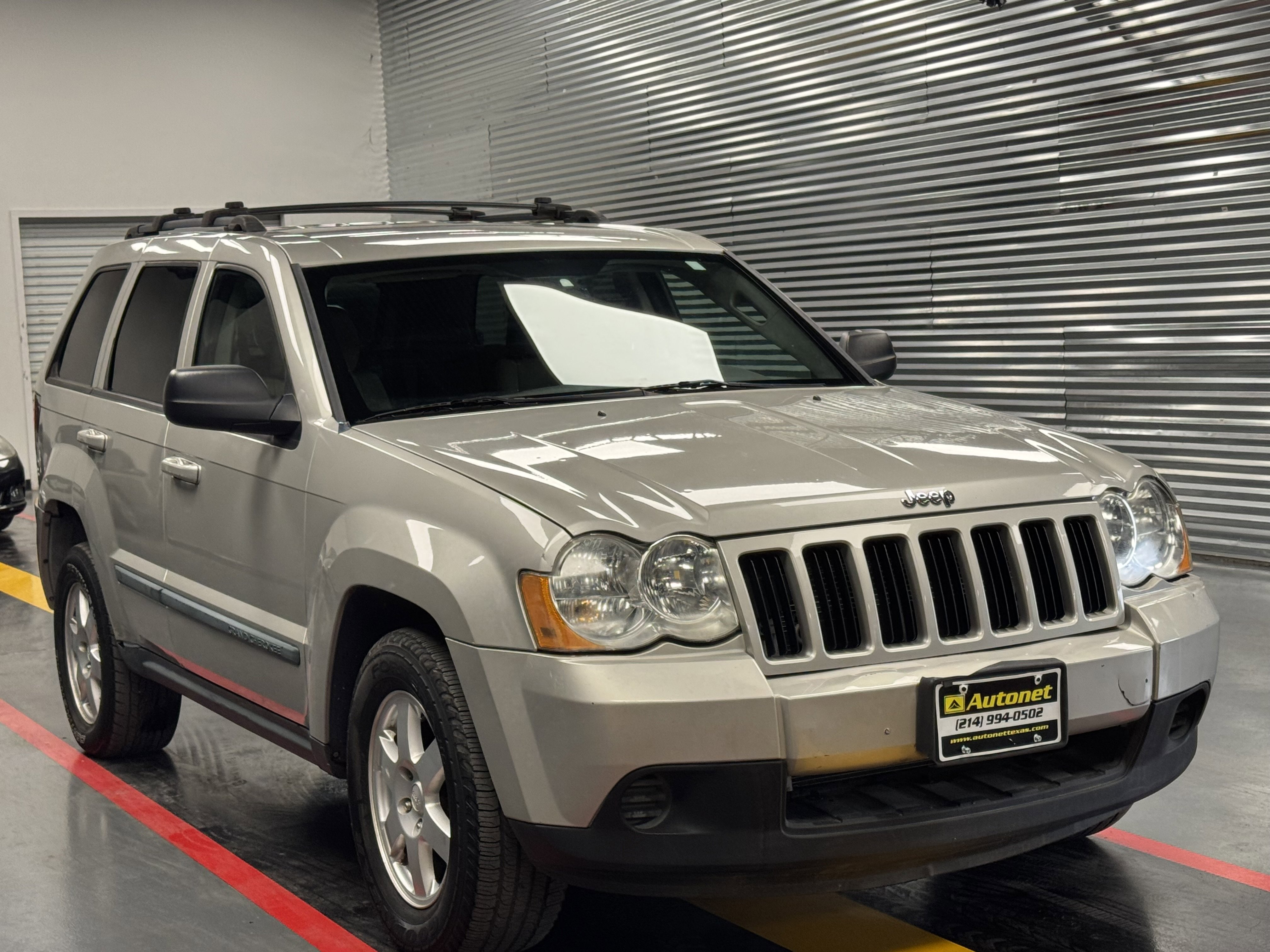 Used 2009 Jeep Grand Cherokee Laredo image 6