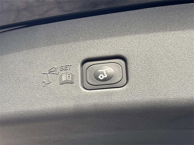 New 2026 Lincoln Nautilus Reserve image 13