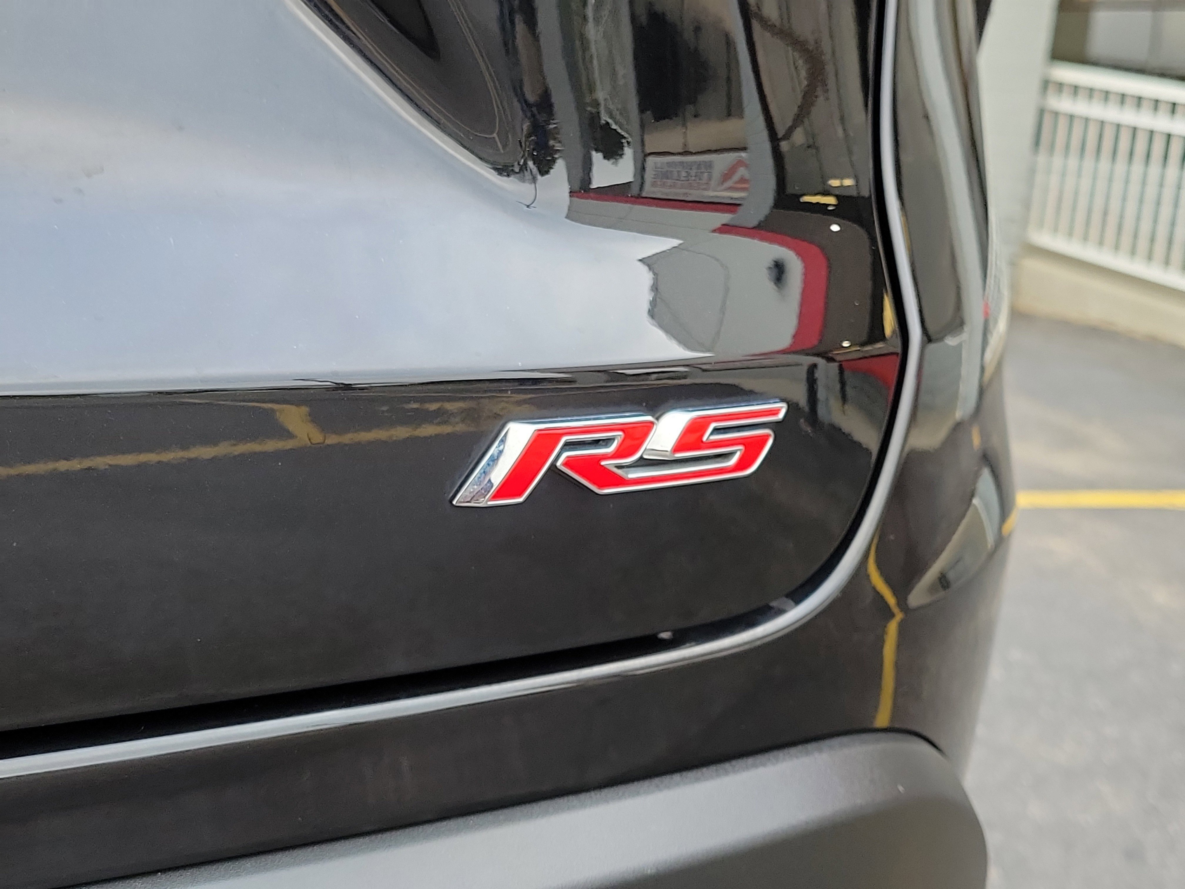 Used 2025 Chevrolet Trax RS FWD image 7