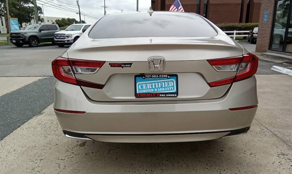 Used 2019 Honda Accord LX image 3
