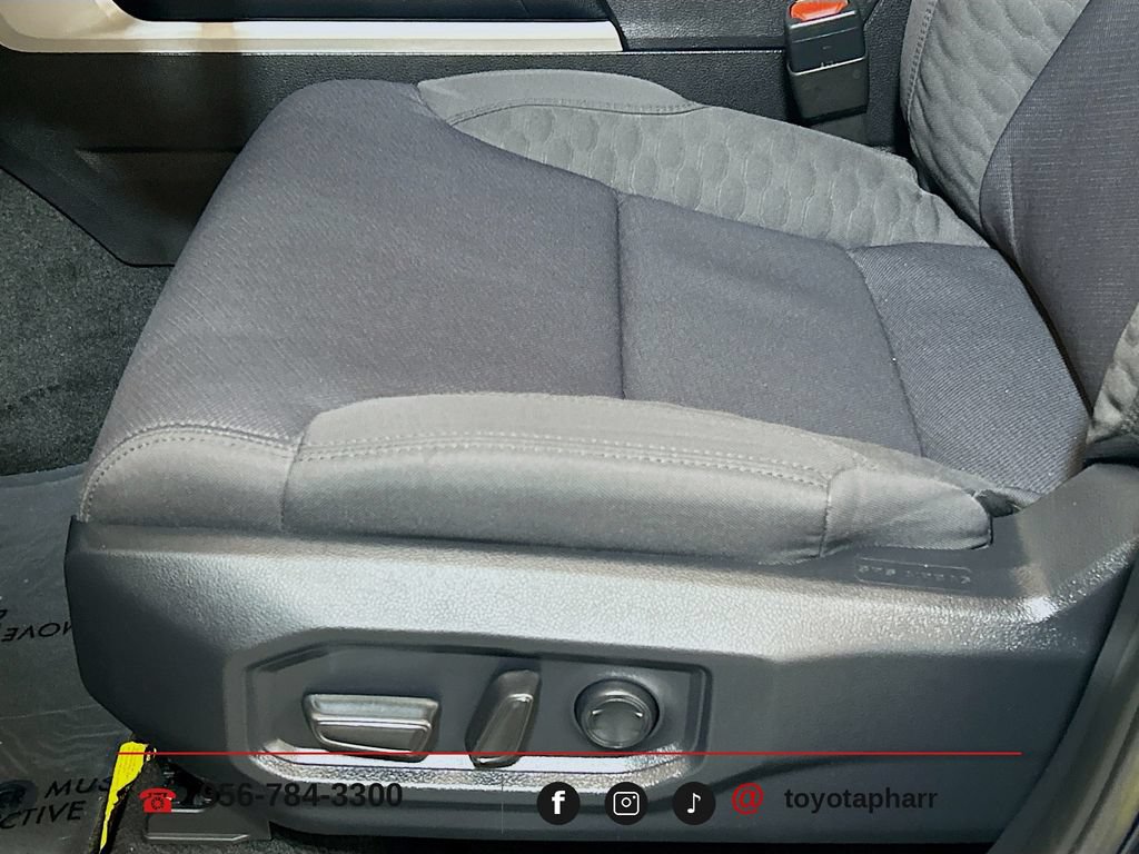 Used 2026 Toyota Tundra SR5 AWD/4WD image 17
