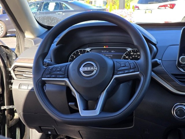 Used 2024 Nissan Altima 2.5 SV image 24