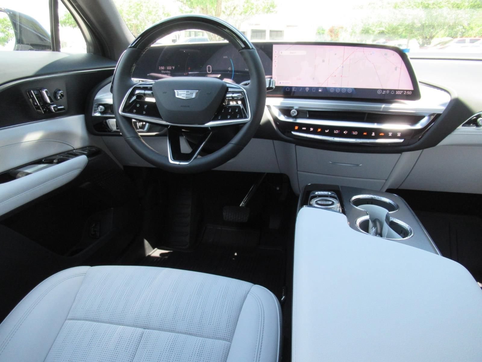 New 2026 Cadillac Lyriq Luxury RWD image 12