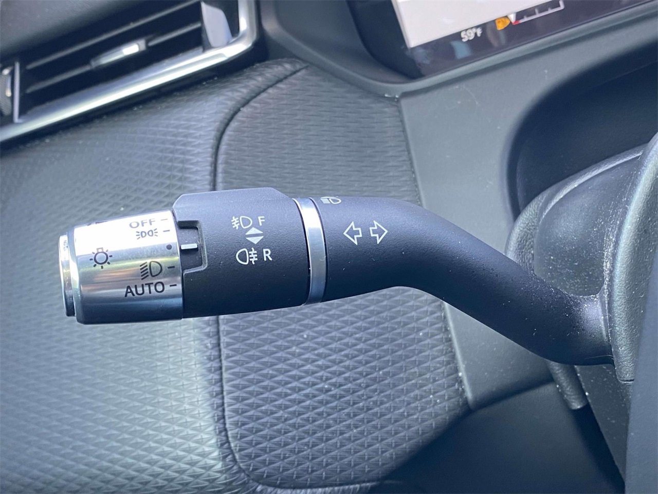 Used 2021 Land Rover Range Rover Velar R-Dynamic S image 23