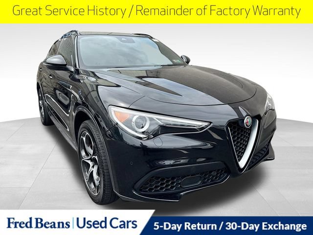 Used 2023 Alfa Romeo Stelvio Ti AWD/4WD image 1