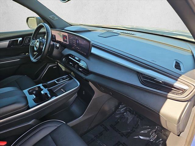 Used 2025 Buick Enclave Preferred FWD image 21