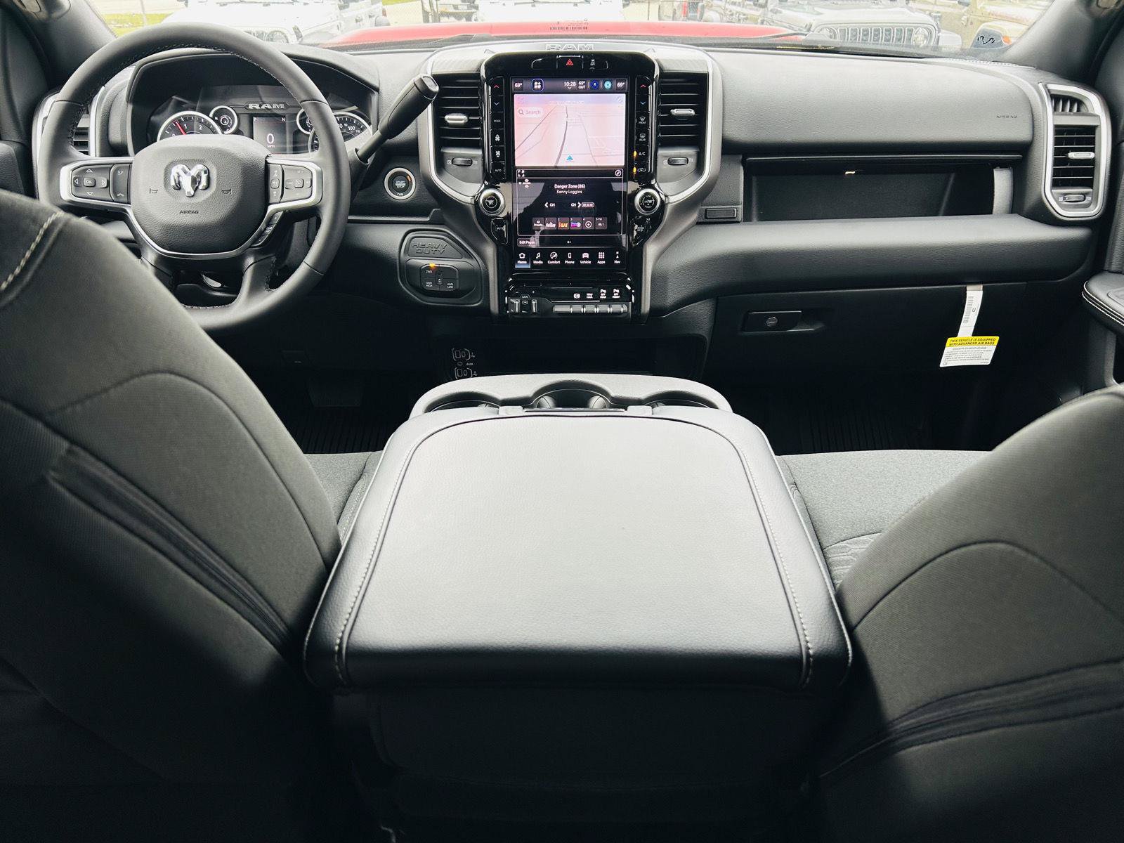 New 2027 RAM 3500 Big Horn AWD/4WD image 21