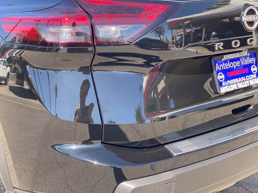New 2026 Nissan Rogue SV FWD image 11