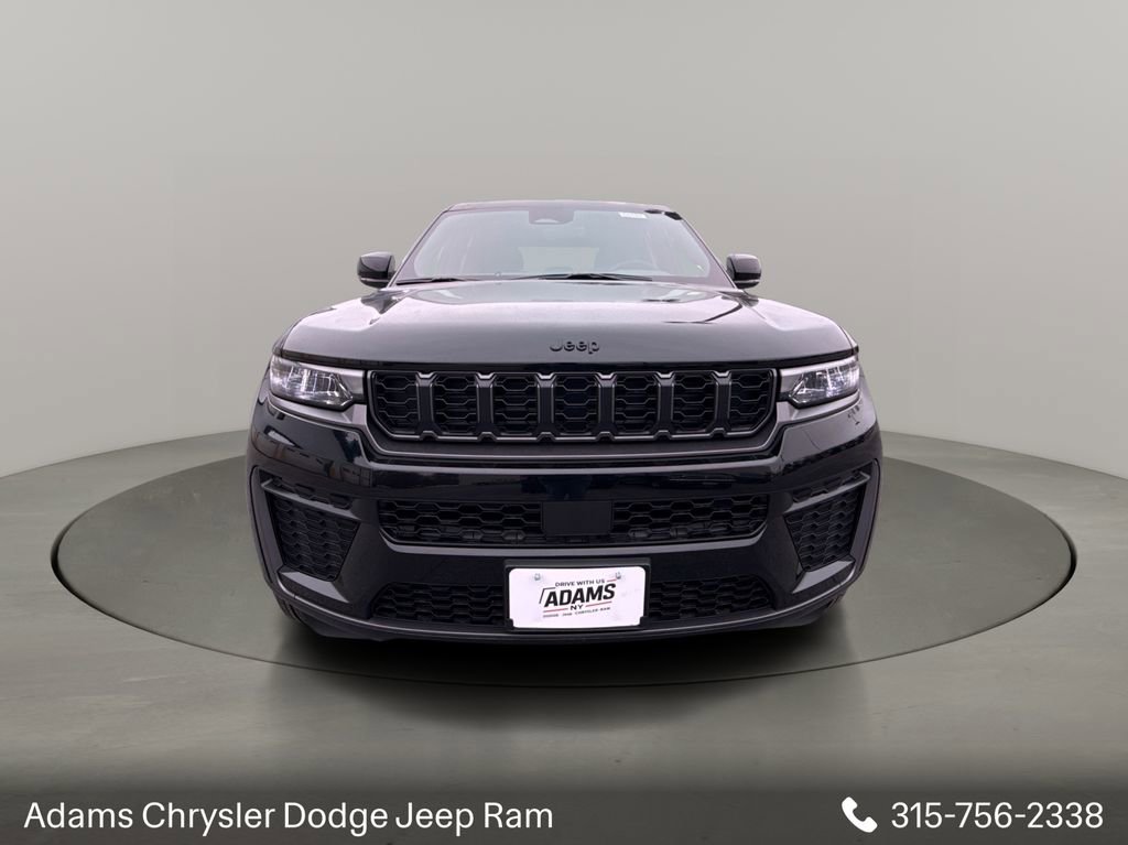 New 2026 Jeep Grand Cherokee Altitude AWD/4WD image 8
