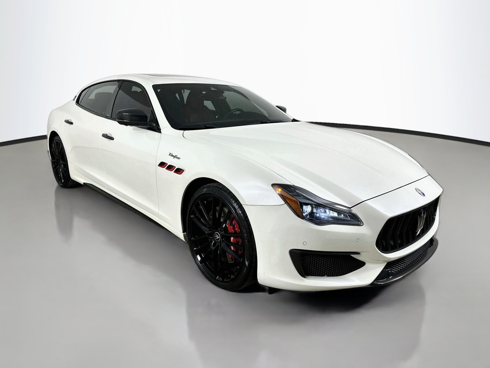 Used 2021 Maserati Quattroporte Trofeo RWD image 3