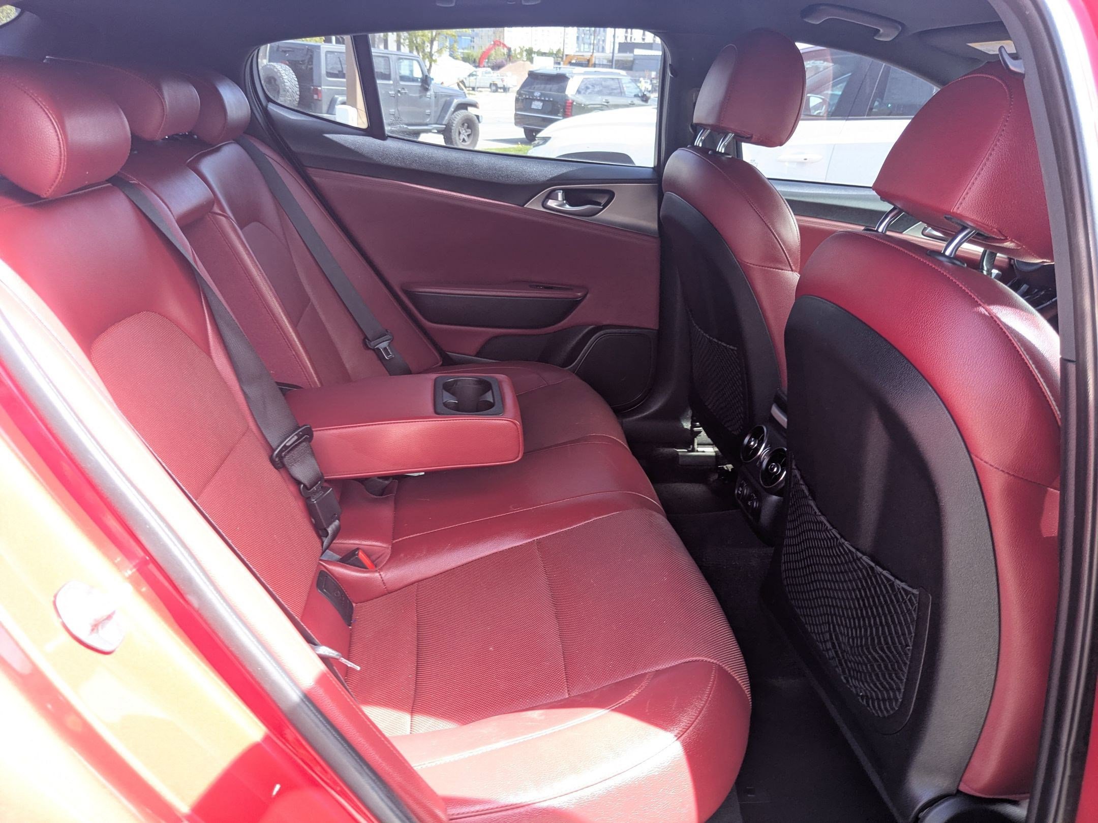 Used 2018 Kia Stinger GT image 29