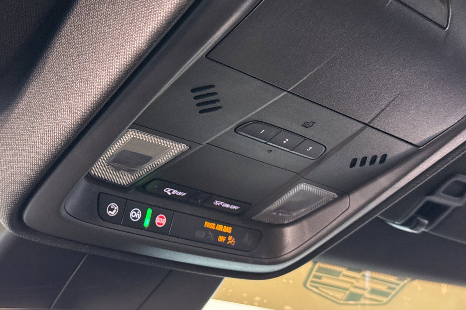 Certified 2025 Cadillac XT4 Premium Luxury image 22