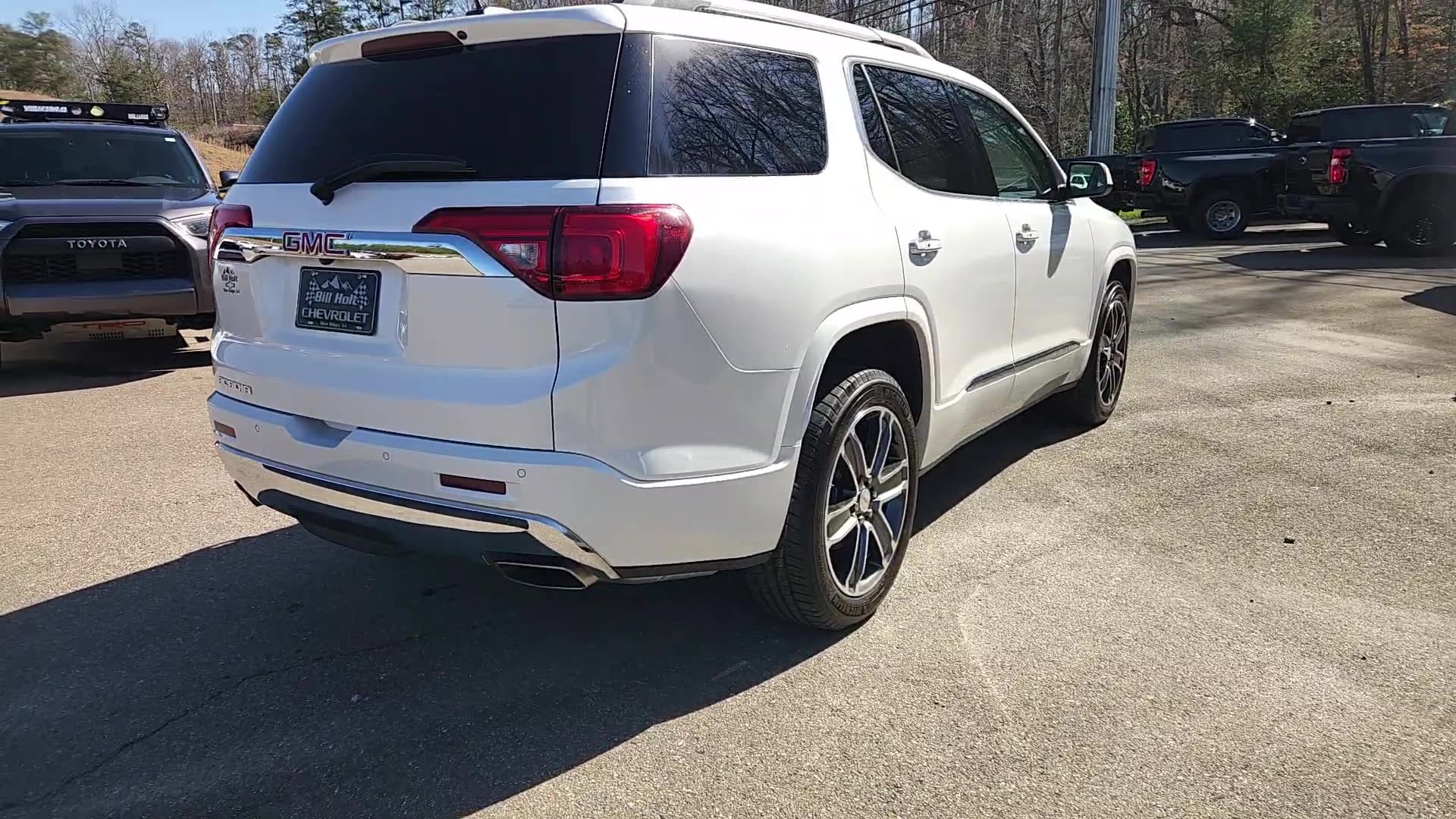 Used 2019 GMC Acadia Denali image 15