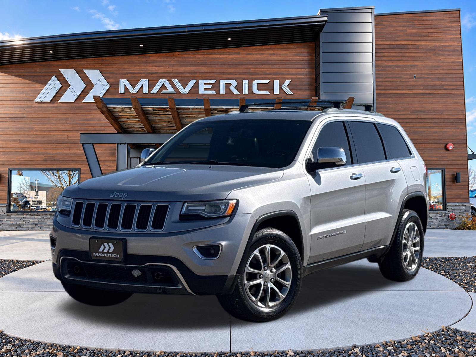 Used 2015 Jeep Grand Cherokee Limited AWD/4WD image 3