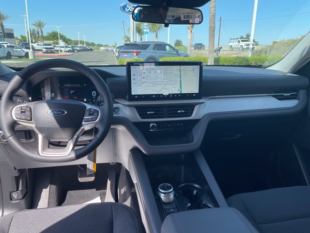 New 2026 Ford Explorer Active RWD image 20