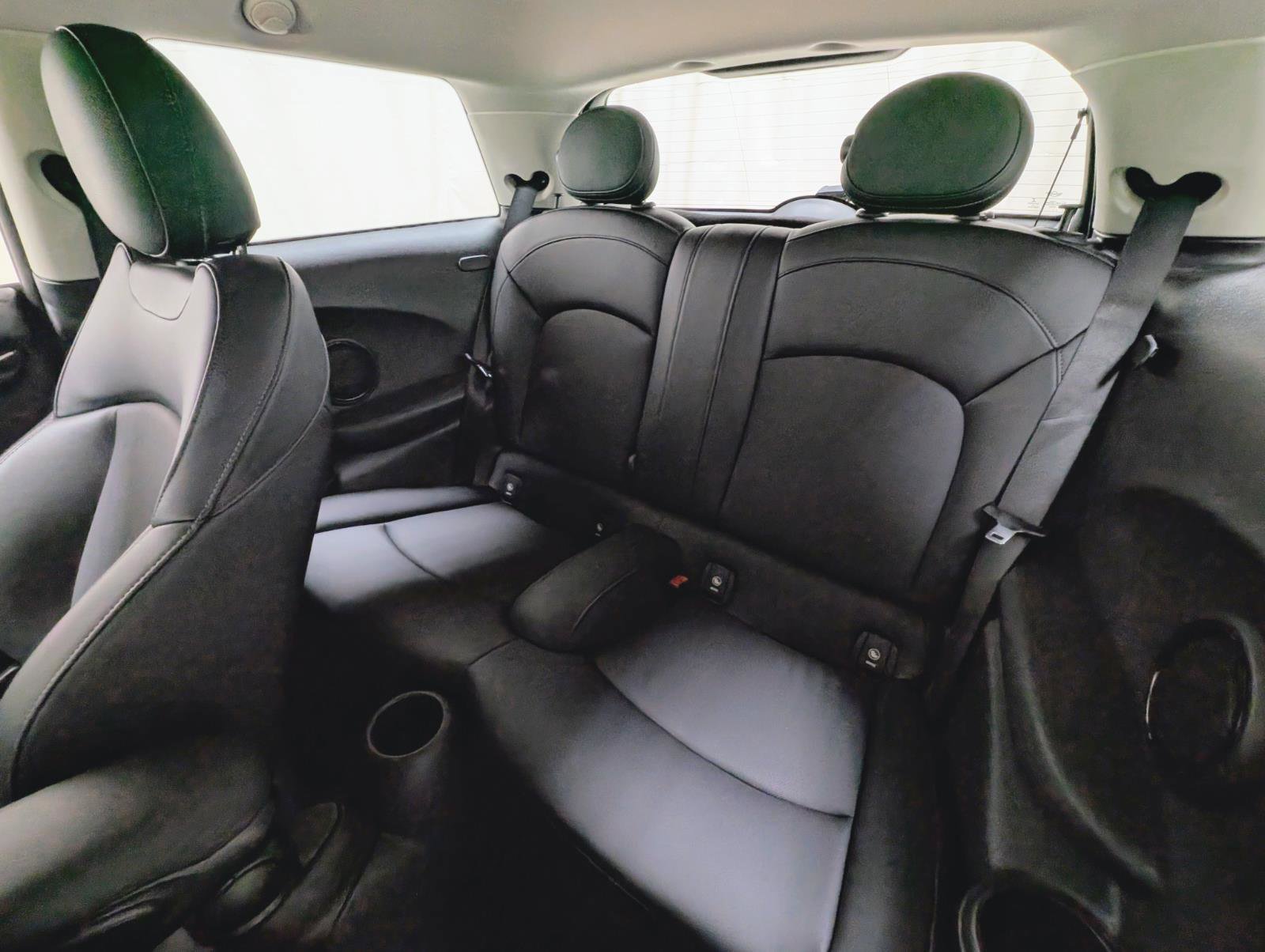 Used 2018 MINI Cooper S FWD image 15