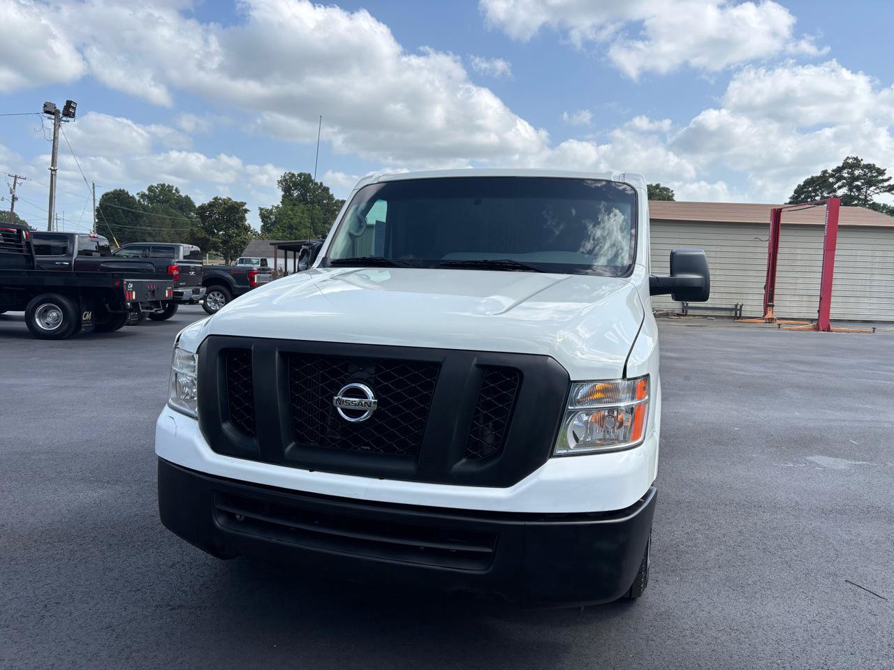 Used 2021 Nissan NV 2500 SV RWD image 3