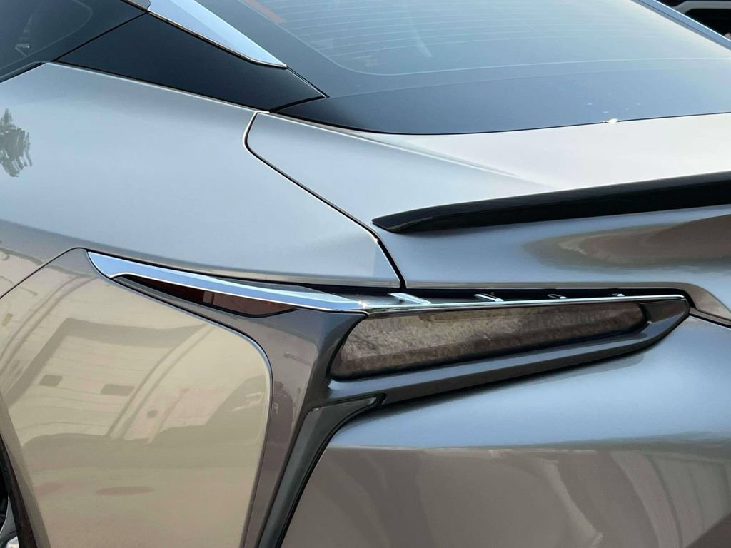 Used 2018 Lexus LC 500 Coupe w/ Sport Package RWD image 10