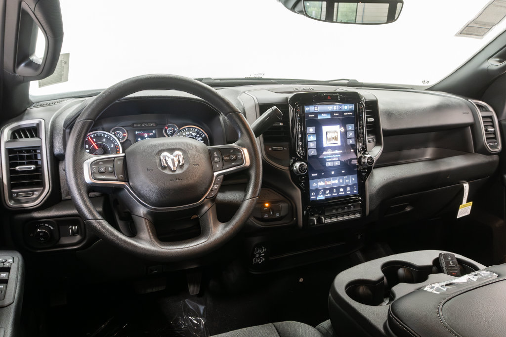 New 2027 RAM 3500 Tradesman AWD/4WD image 7