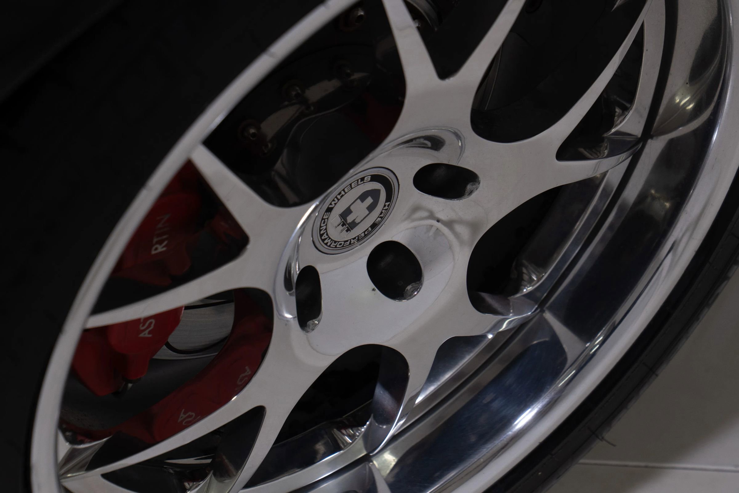 Used 2006 Aston Martin Vanquish S image 44