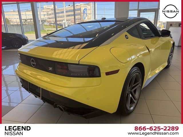 Used 2024 Nissan Z Sport w/ Floor Mat Package image 5